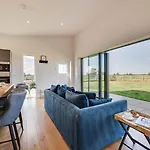 1 Bed In Middlesbrough Oc-86814 *