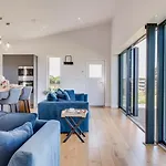 1 Bed In Middlesbrough Oc-86814 Prázdninový dům *