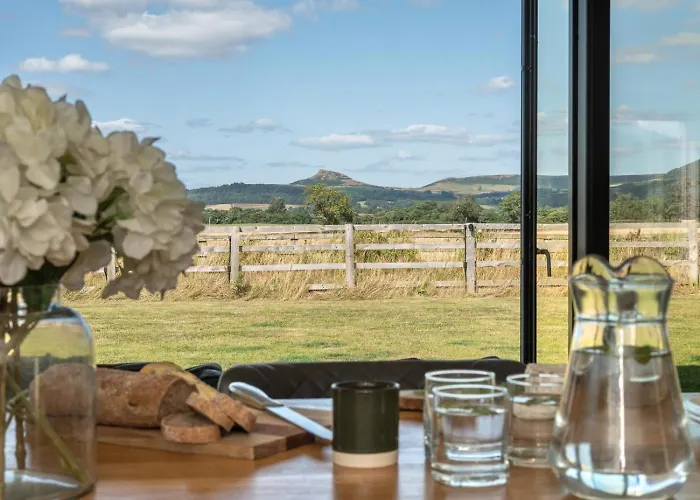 1 Bed In Middlesbrough Oc-86814 * Great Broughton